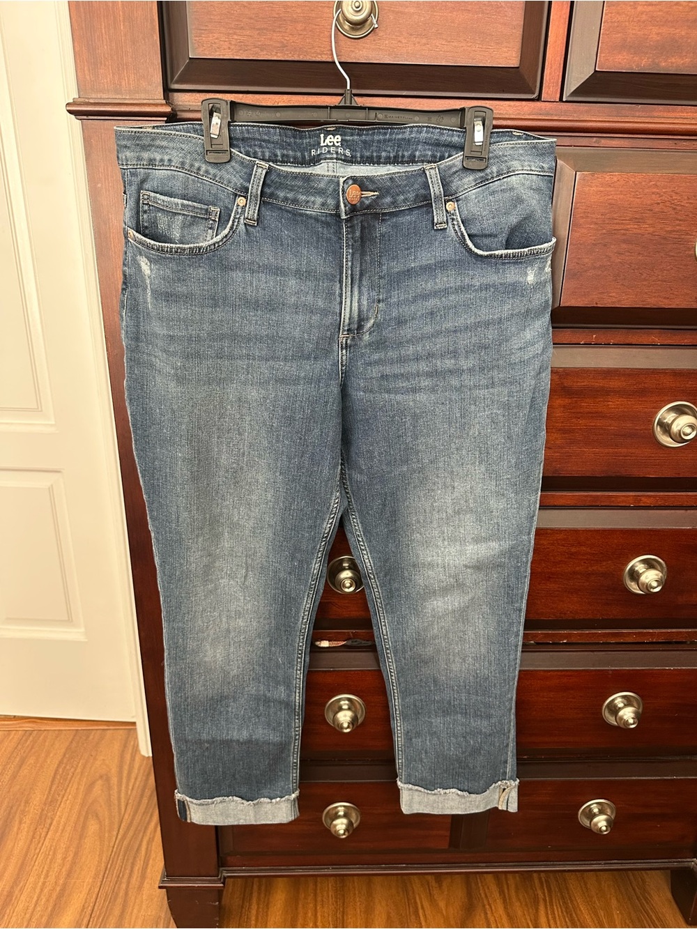 Lee Riders Sz 16 Distressed Blue Denim Cropped Jeans Stretch